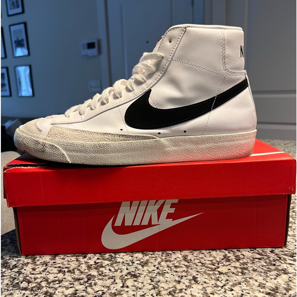 Nike Mens Blazer Mid ‘77 Vintage